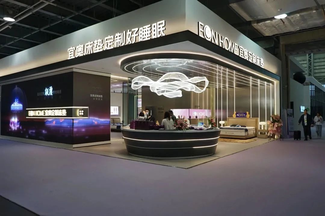 再创新高 | 单日新落店55家！水蜜桃网站在线定制床垫火爆东莞名家具展